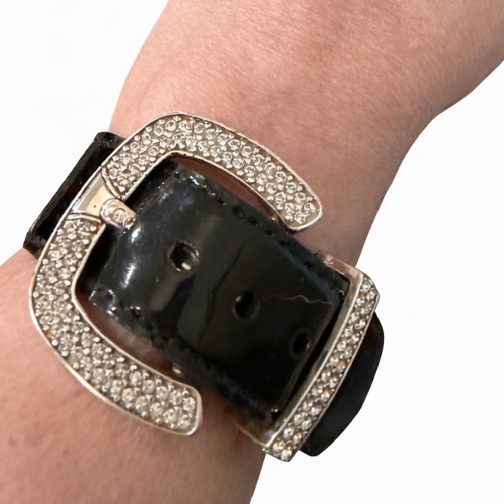 Elegant Black and Silver Buckle Bracelet